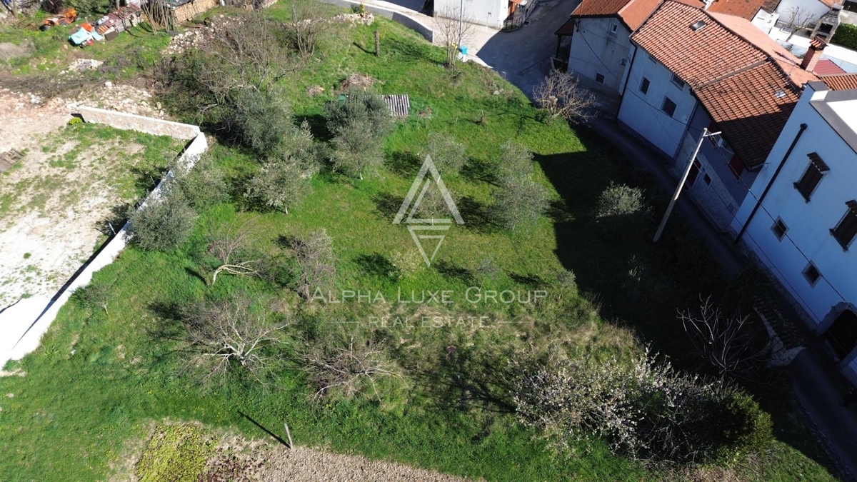 Istra, Vižinada: Gradbeno zemljišče panoramski pogled