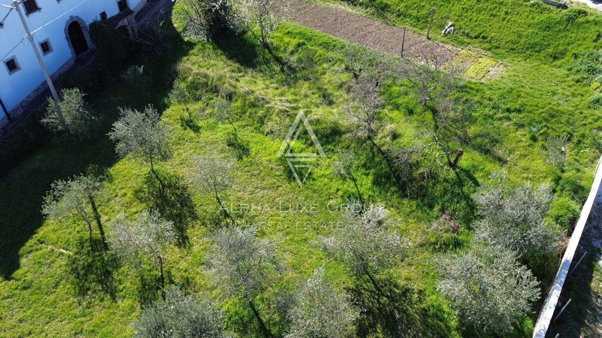 Istra, Vižinada: Gradbeno zemljišče panoramski pogled