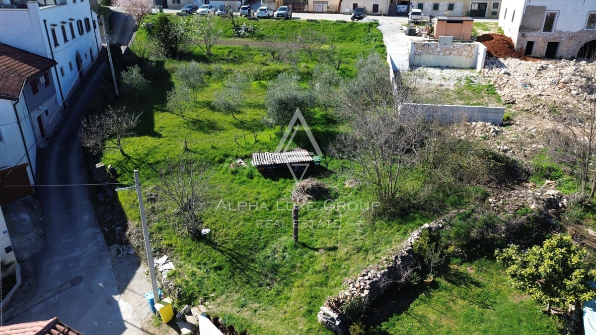 Istra, Vižinada: Gradbeno zemljišče panoramski pogled