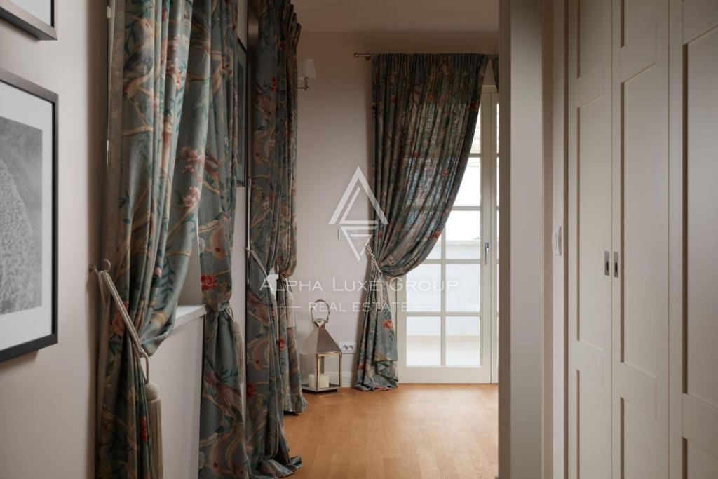 Istra, Poreč – Luksuzna vila s 4 spalnicami in bazenom