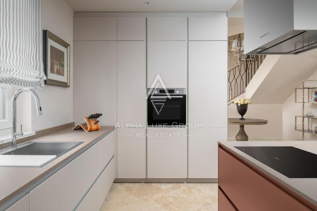 Istra, Poreč – Luksuzna vila s 4 spalnicami in bazenom