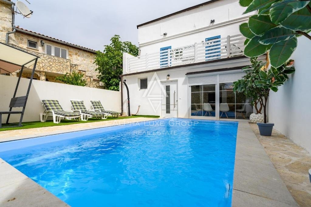 Istra, Poreč - Avtohtona istrska hiša blizu plaže