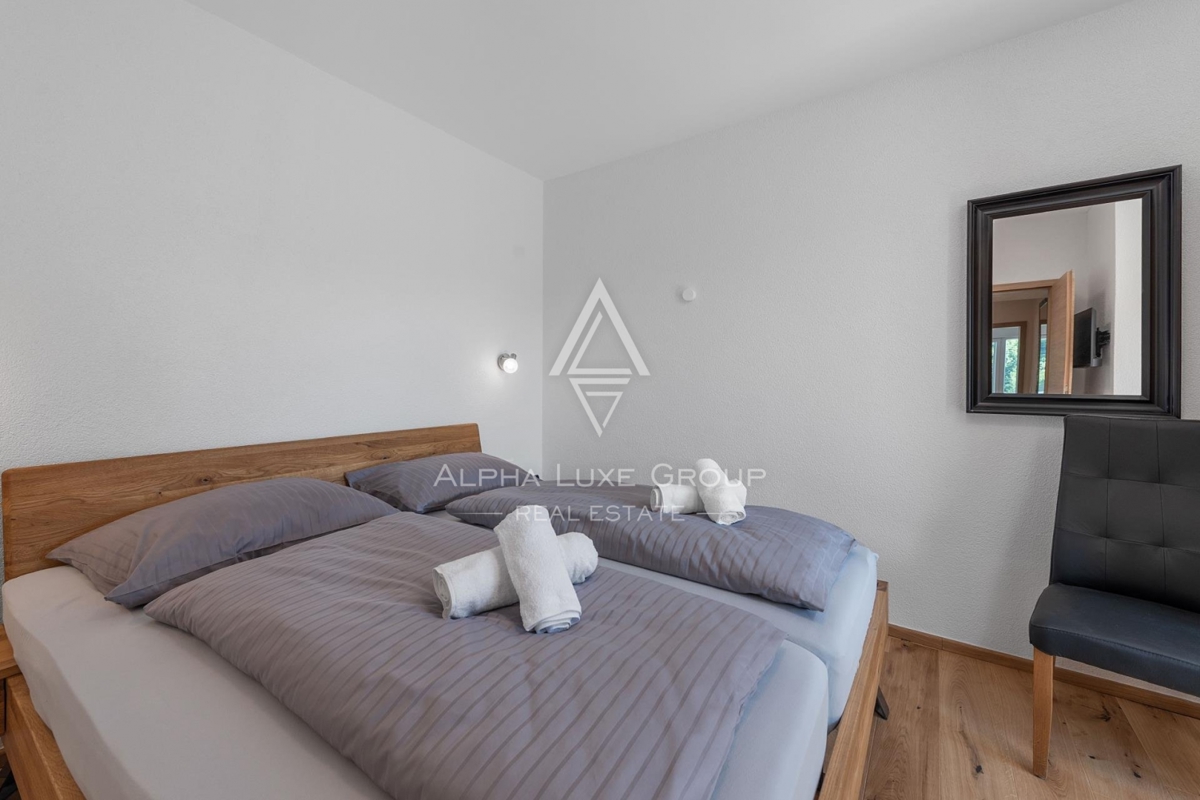 Labin, periferija: Osamljena obnovljena vila z bazenom in wellnessom
