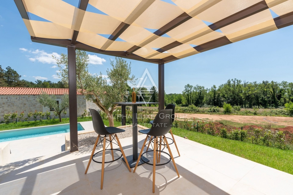 Višnjan, Istra - Razkošna kamnita vila v mirnem okolju