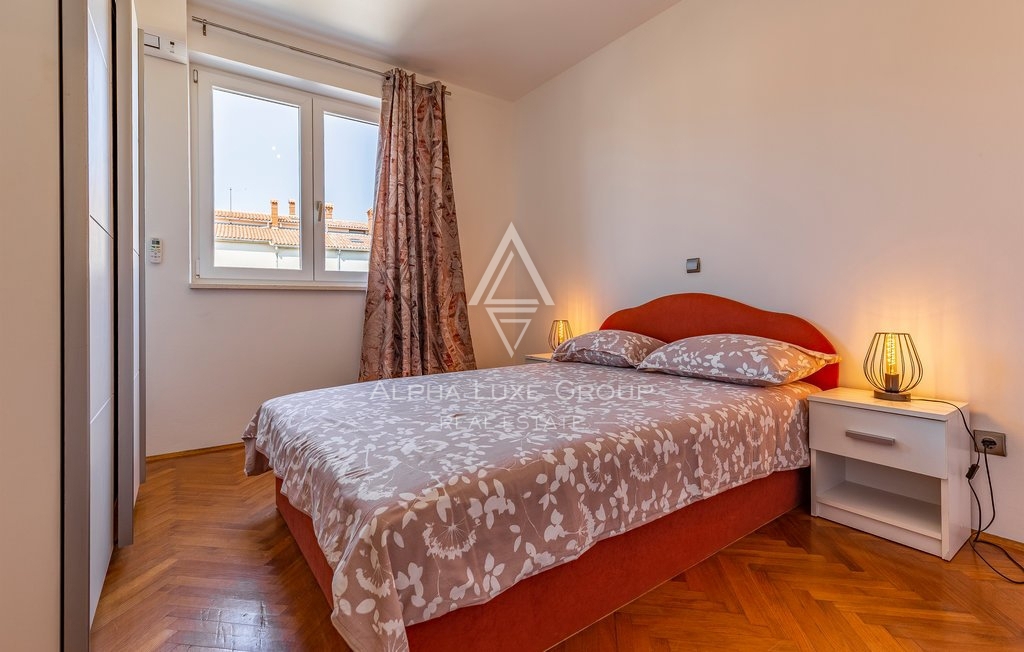 Medulin - Večstanovanjska rezidenca z bazenom in prenovljenimi apartmaji