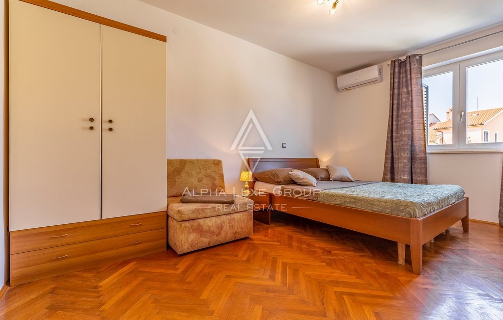 Medulin - Večstanovanjska rezidenca z bazenom in prenovljenimi apartmaji