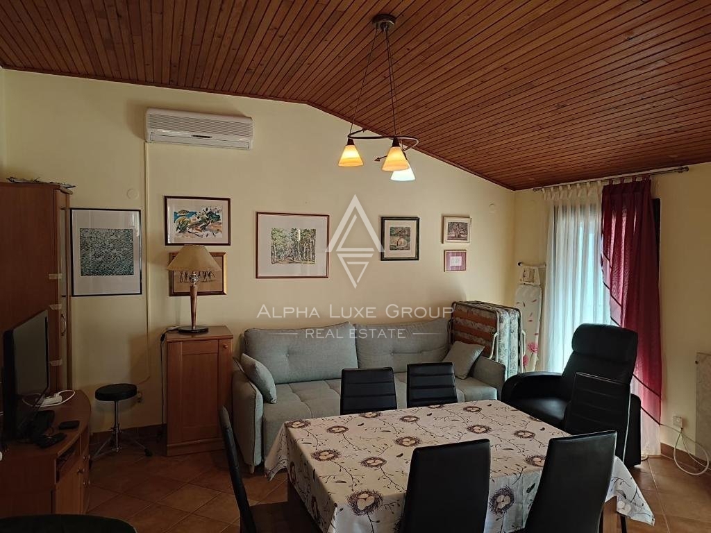 Medulin, Istra: Domačija ob morju z dobičkonosnim turističnim oddajanjem
