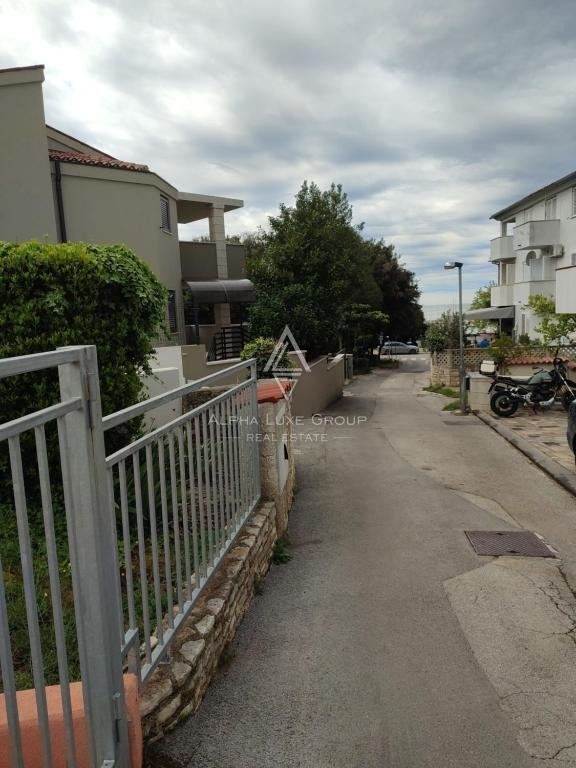 Medulin, Istra: Domačija ob morju z dobičkonosnim turističnim oddajanjem