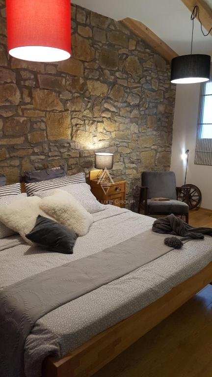 Istra, Labin - Sodobna kamnita vila z bazenom naprodaj