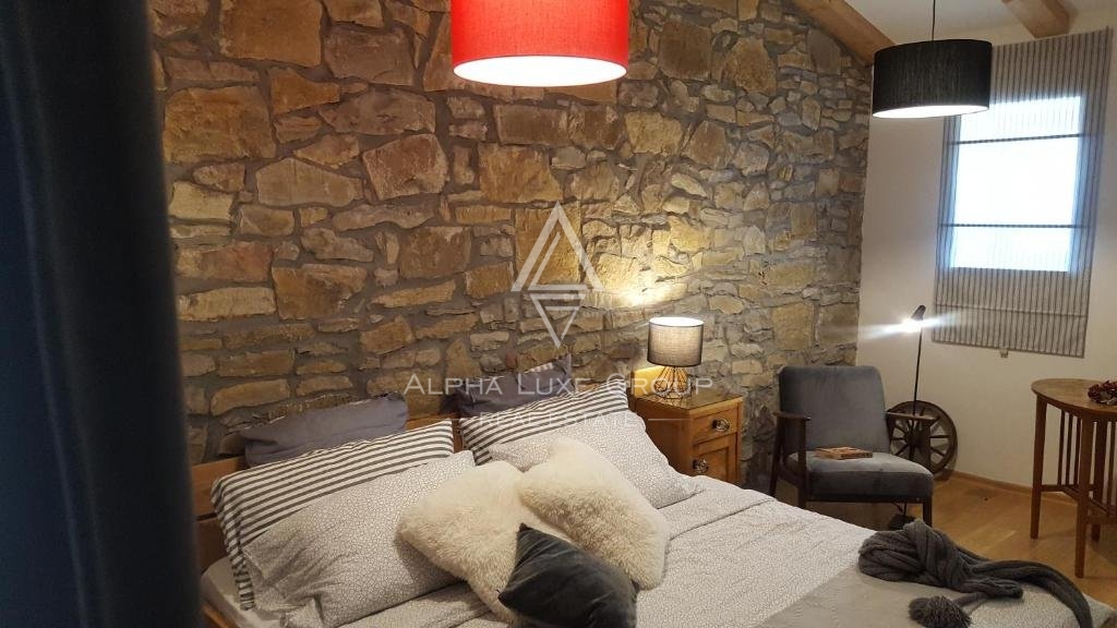 Istra, Labin - Sodobna kamnita vila z bazenom naprodaj