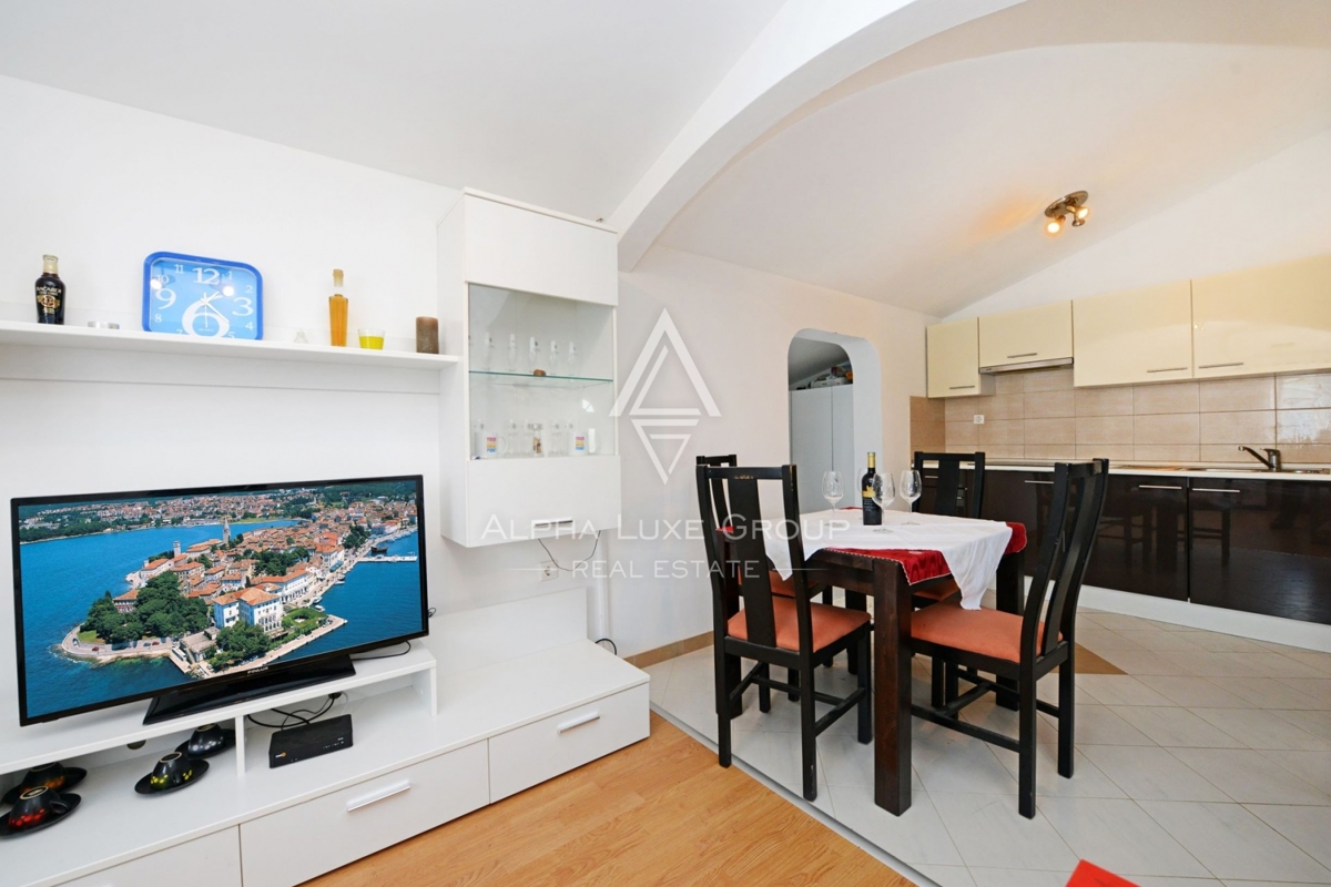 Očarljiva hiša s tremi apartmaji, Istra, Poreč