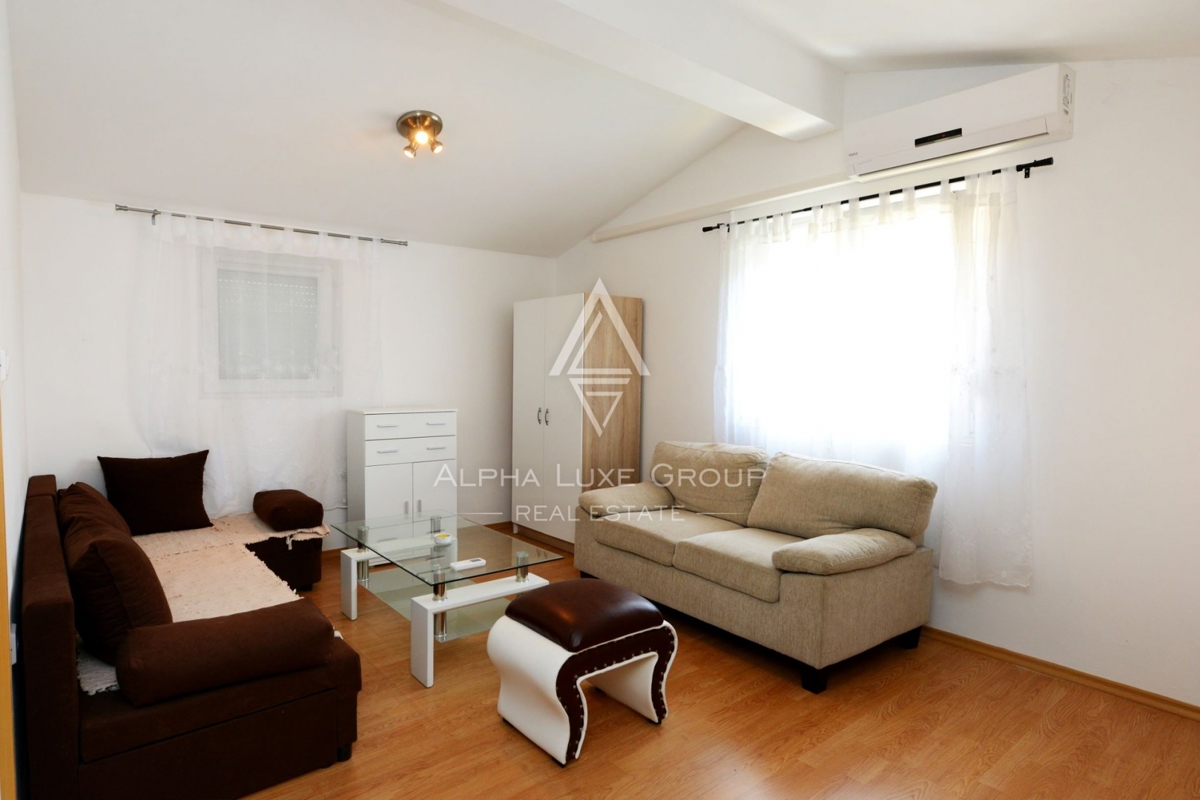 Očarljiva hiša s tremi apartmaji, Istra, Poreč