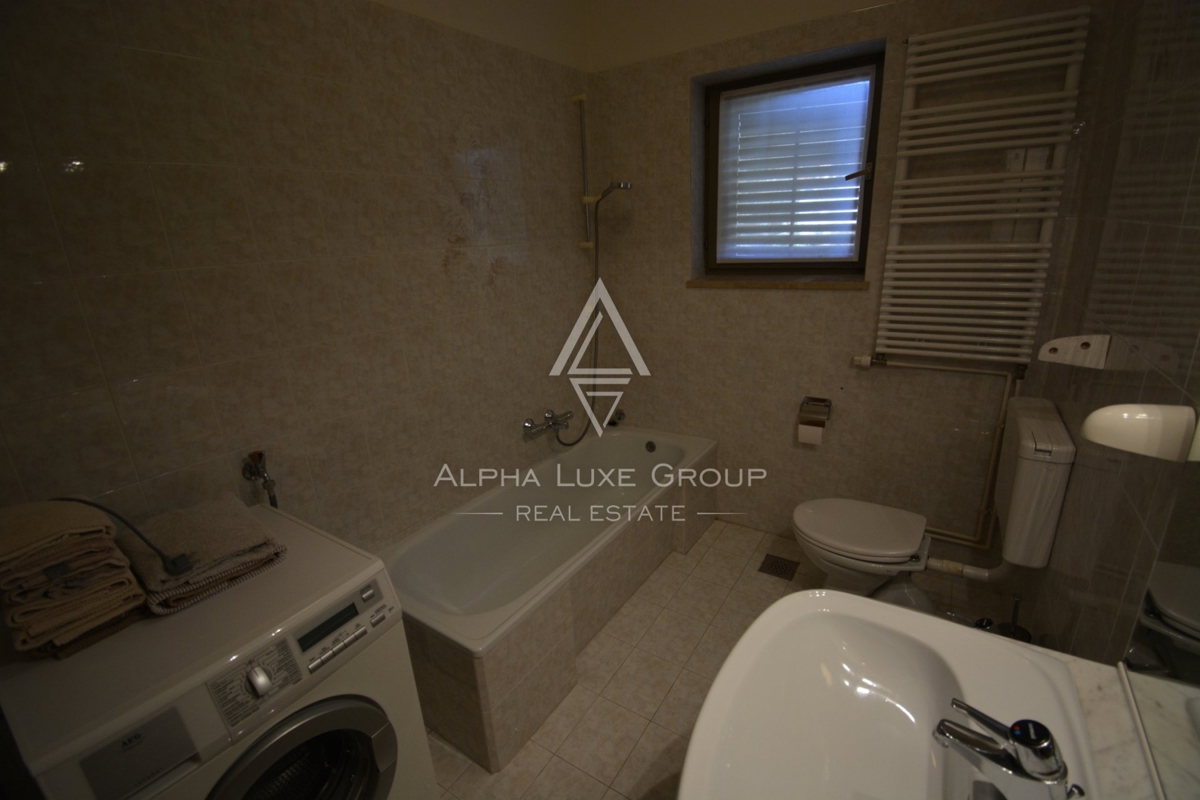 ALPHA LUXE GROUP naprodaj, hiša s panoramskim pogledom na morje in otoke, hiša z dvema apartmajema, OPATIJA
