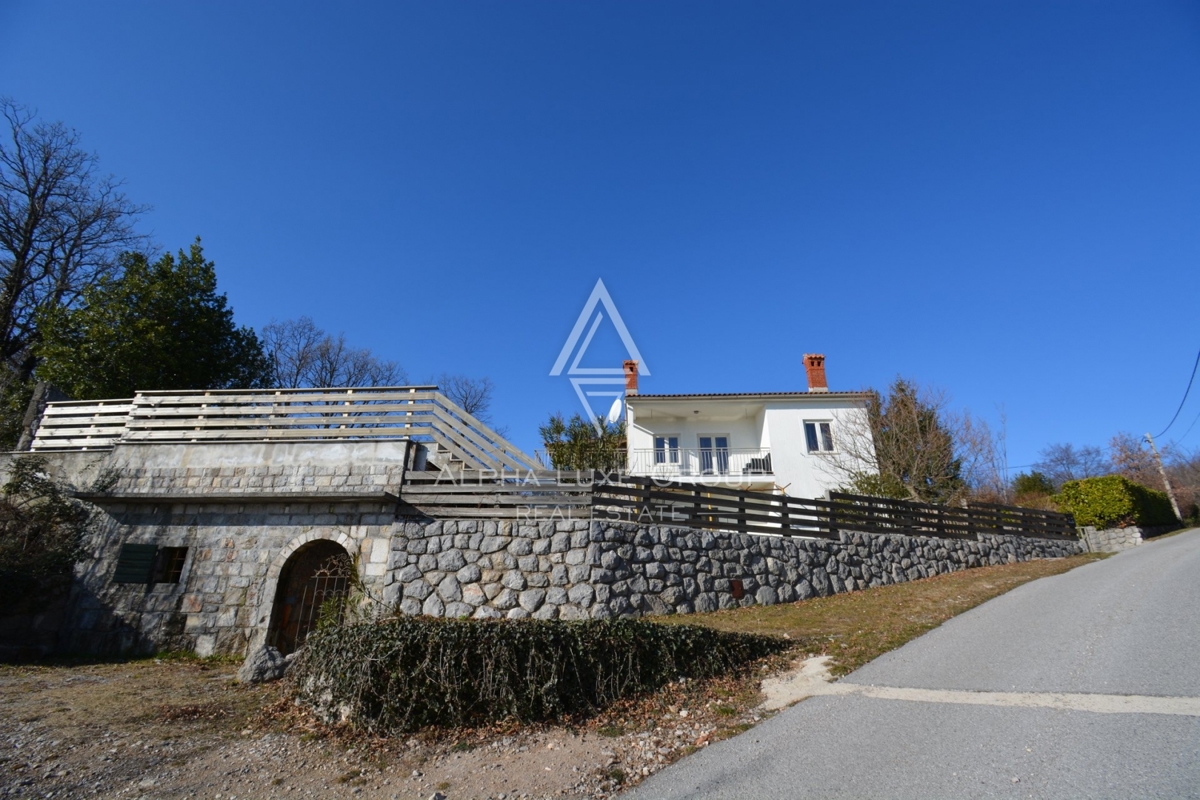 ALPHA LUXE GROUP naprodaj, hiša s panoramskim pogledom na morje in otoke, hiša z dvema apartmajema, OPATIJA