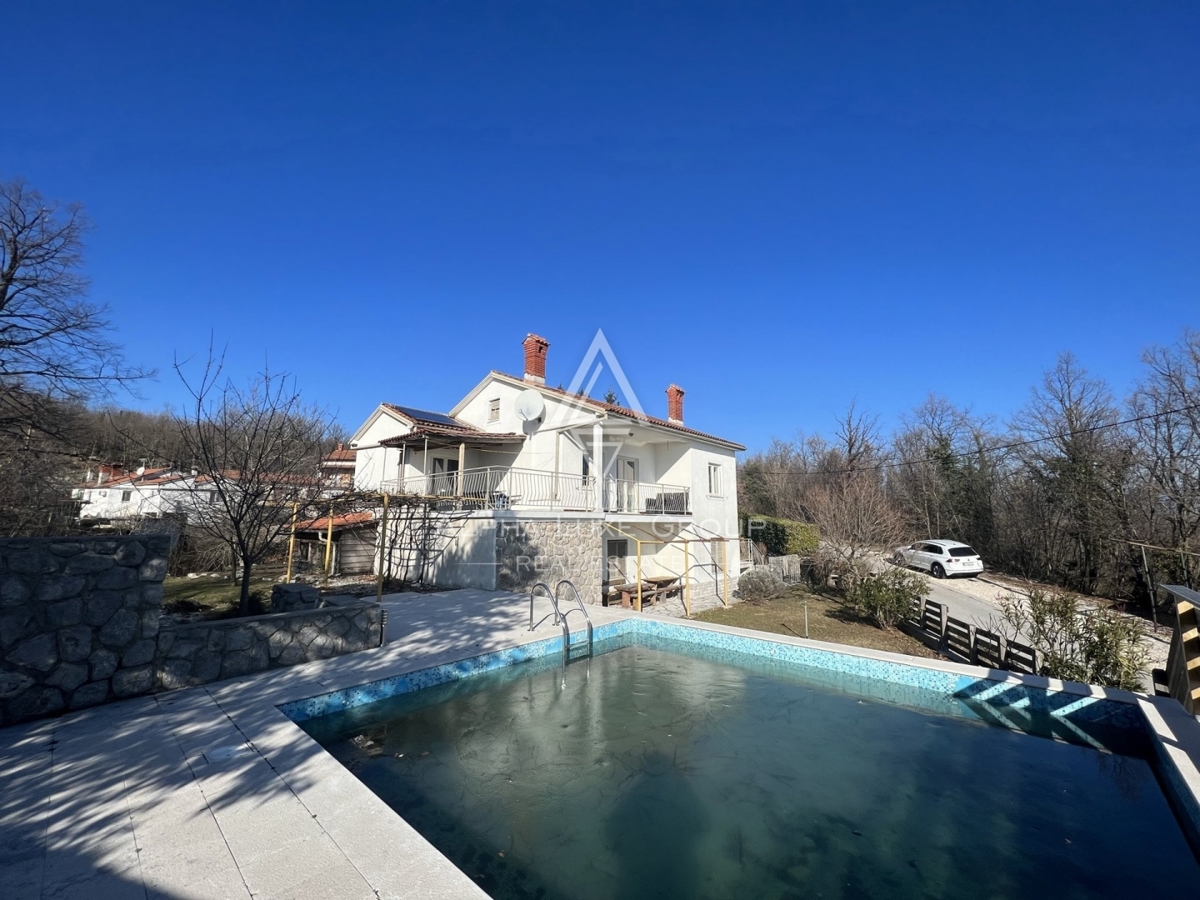 ALPHA LUXE GROUP naprodaj, hiša s panoramskim pogledom na morje in otoke, hiša z dvema apartmajema, OPATIJA
