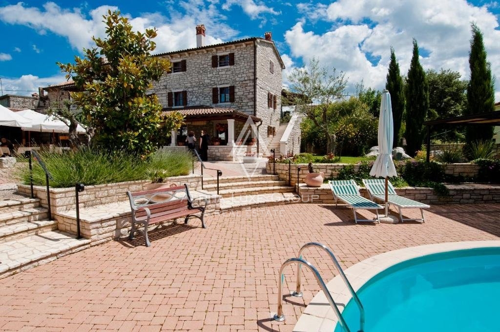 Lepo obnovljena kamnita vila z bazenom, Istra, Rovinj