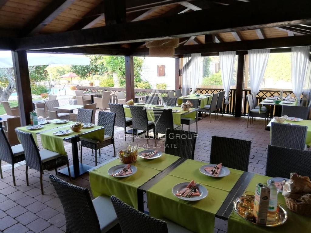 Lepo obnovljena kamnita vila z bazenom, Istra, Rovinj