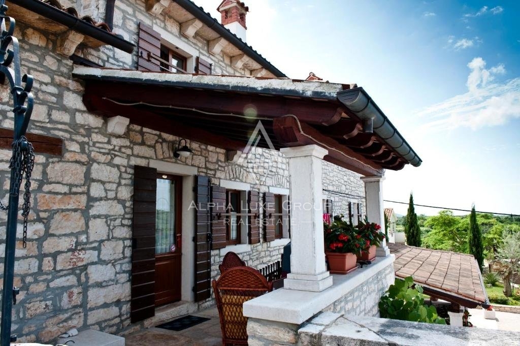 Lepo obnovljena kamnita vila z bazenom, Istra, Rovinj