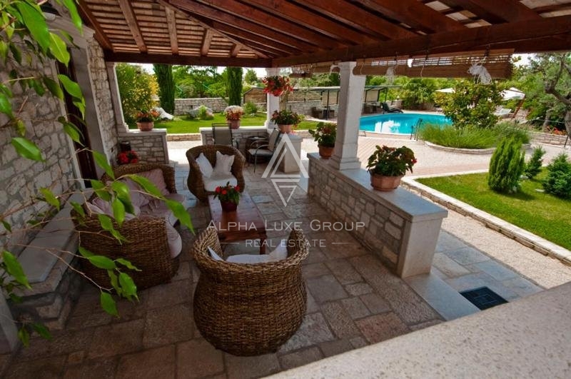 Lepo obnovljena kamnita vila z bazenom, Istra, Rovinj