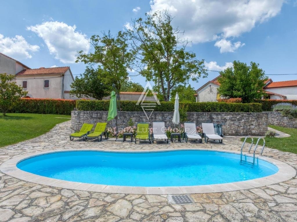 Čudovita luksuzna vila z bazenom, ISTRA, Tinjan