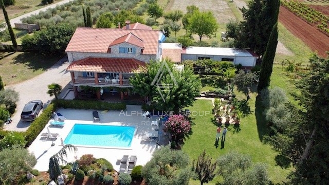 Hiša Poreč, 550m2