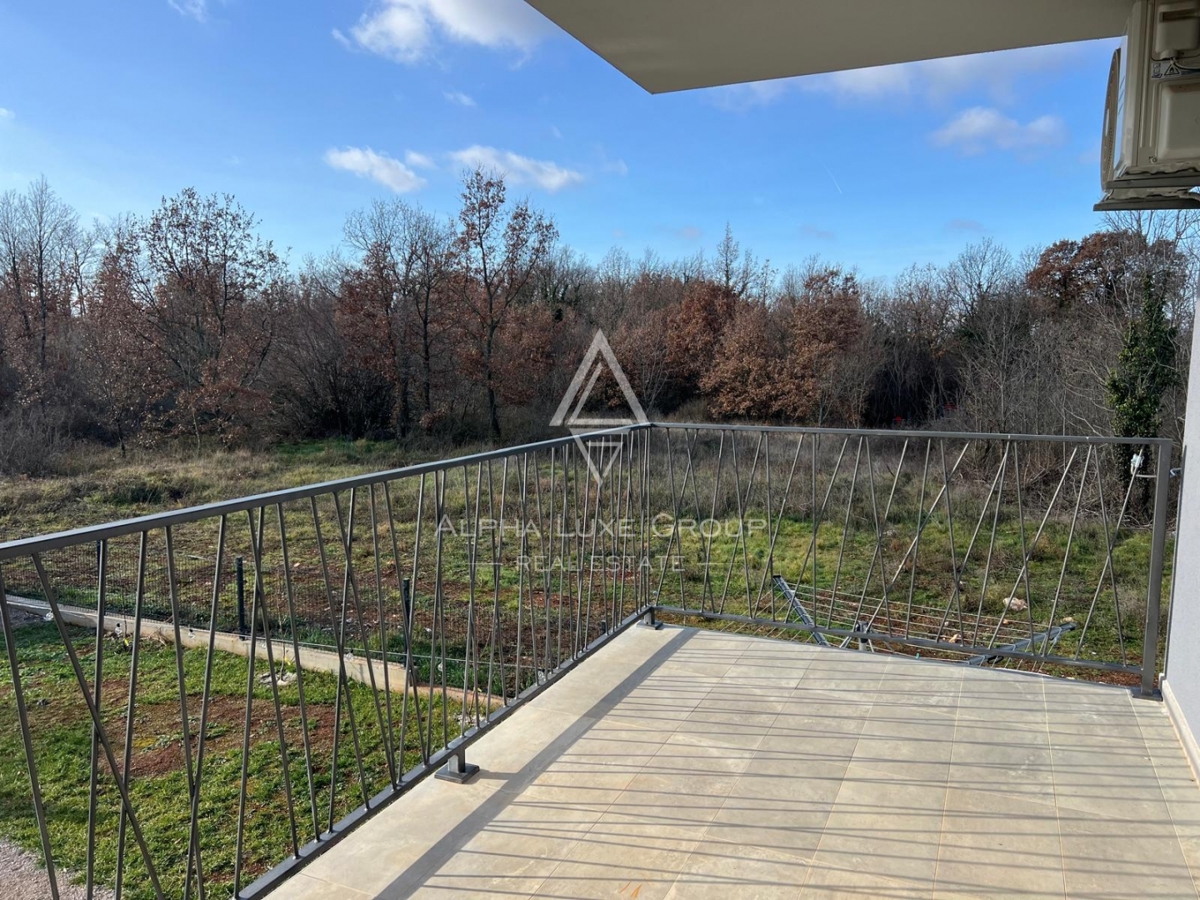 Poreč, Istra : Prijeten apartma s pogledom na naravo