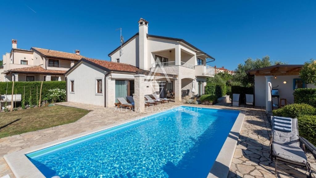Višnjan, Istra – Luksuzna vila s panoramskim razgledom