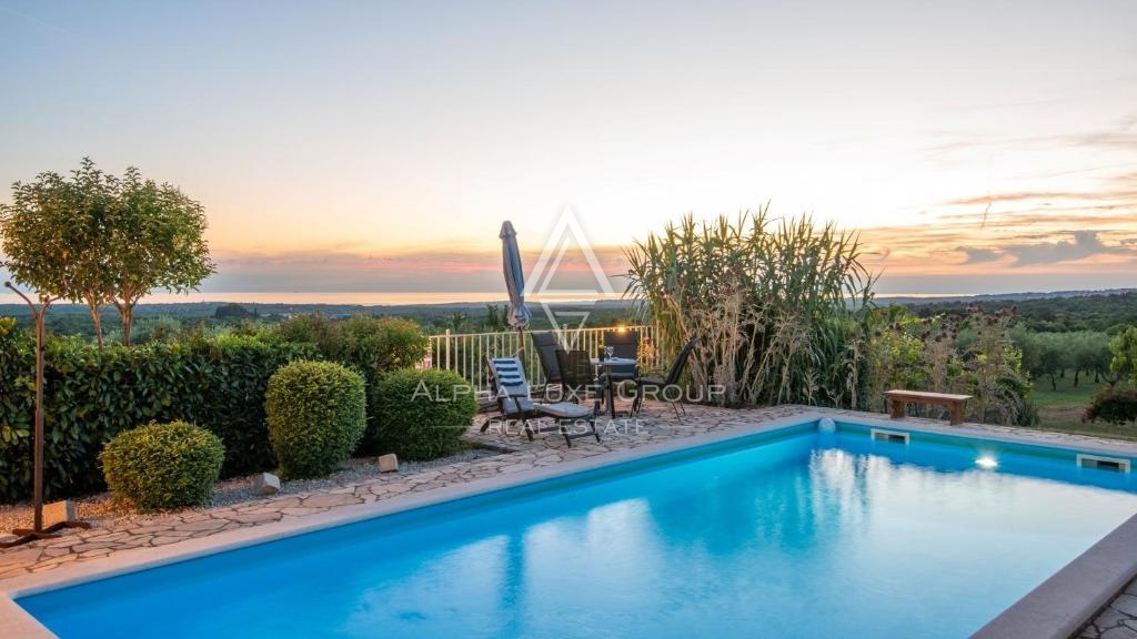 Višnjan, Istra – Luksuzna vila s panoramskim razgledom