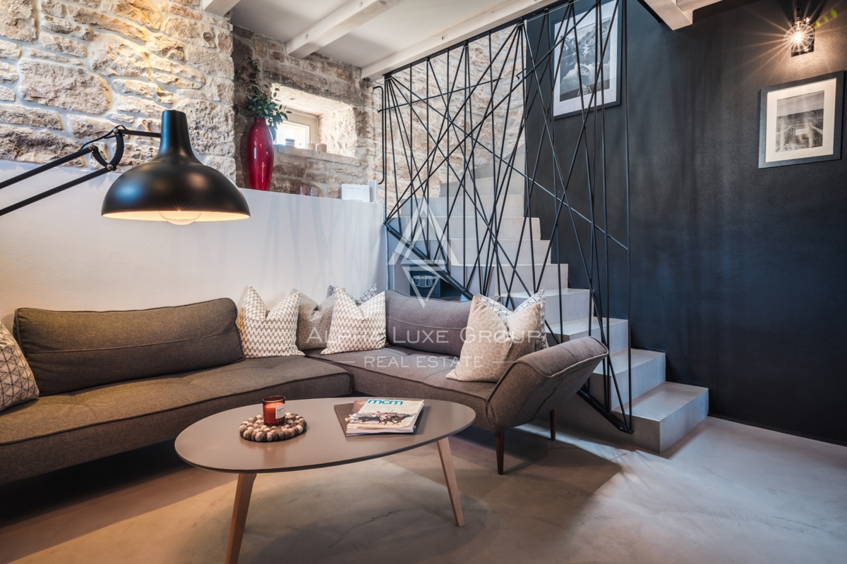 Kanfanar, Istra: Elegantna prenovljena kamnita vila