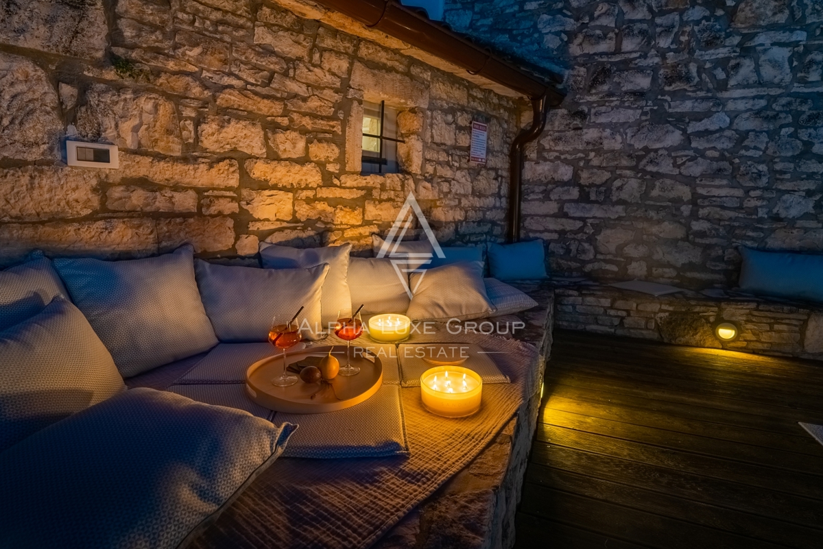 Kanfanar, Istra: Elegantna prenovljena kamnita vila