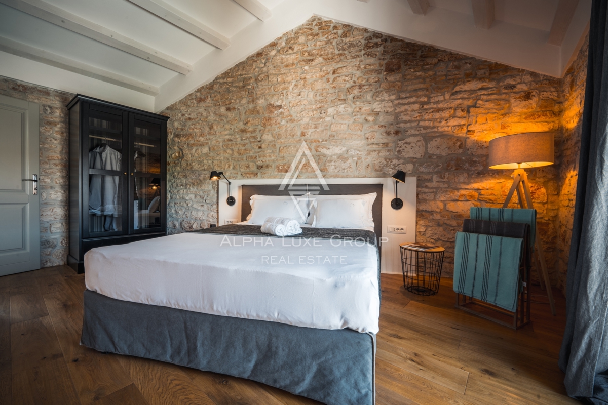 Kanfanar, Istra: Elegantna prenovljena kamnita vila