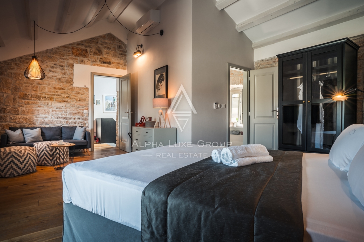Kanfanar, Istra: Elegantna prenovljena kamnita vila