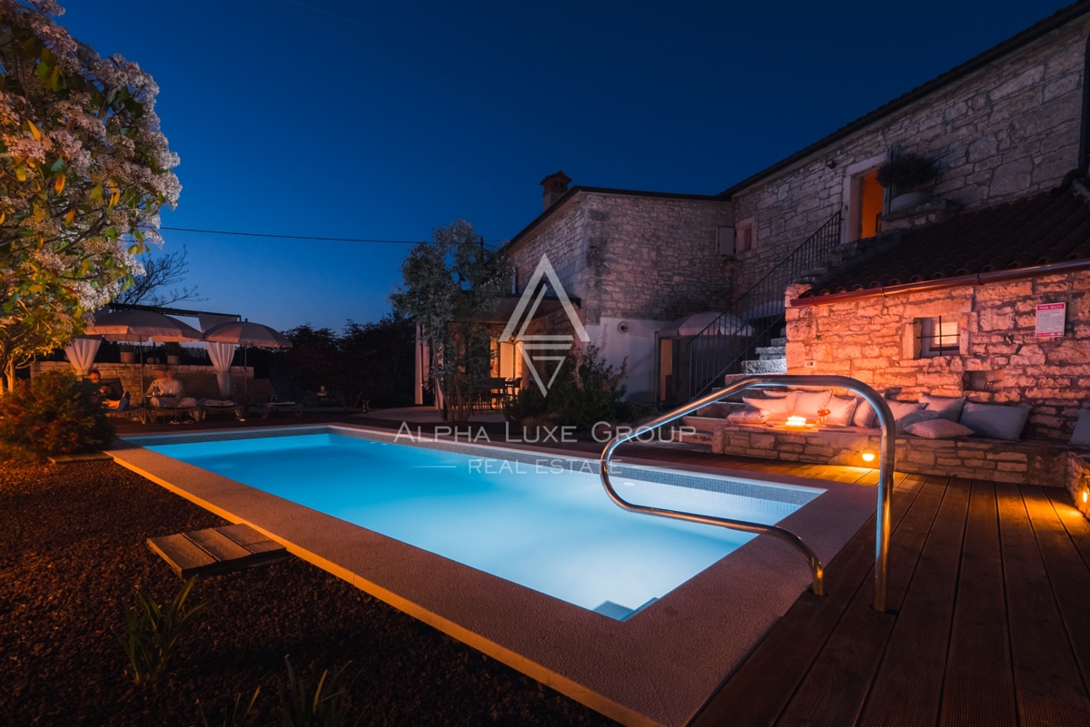 Kanfanar, Istra: Elegantna prenovljena kamnita vila