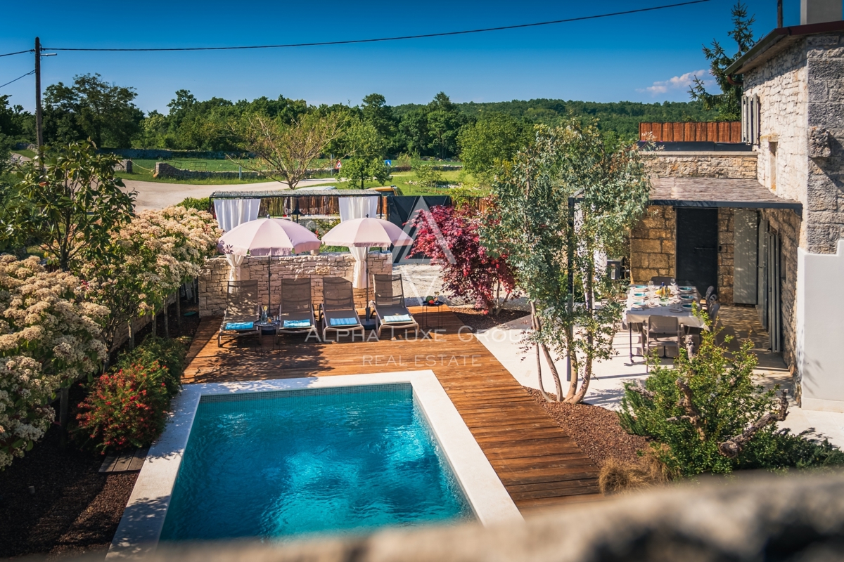 Kanfanar, Istra: Elegantna prenovljena kamnita vila