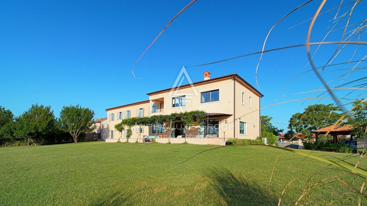Kanfanar, Istra: Elegantna prenovljena kamnita vila