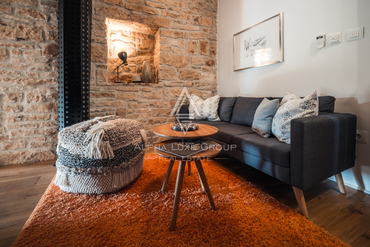 Kanfanar, Istra: Elegantna prenovljena kamnita vila