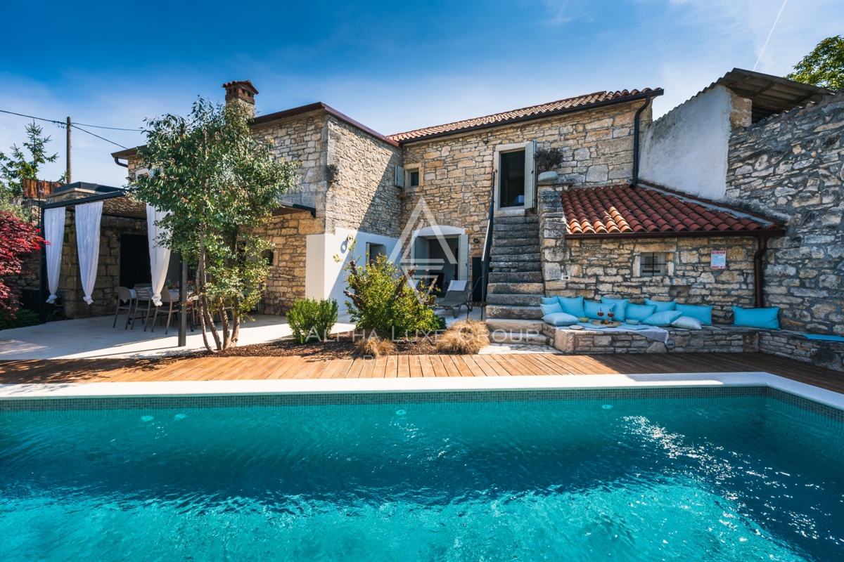 Kanfanar, Istra: Elegantna prenovljena kamnita vila