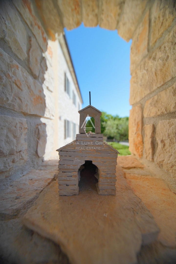 Kanfanar, Istra: Elegantna prenovljena kamnita vila