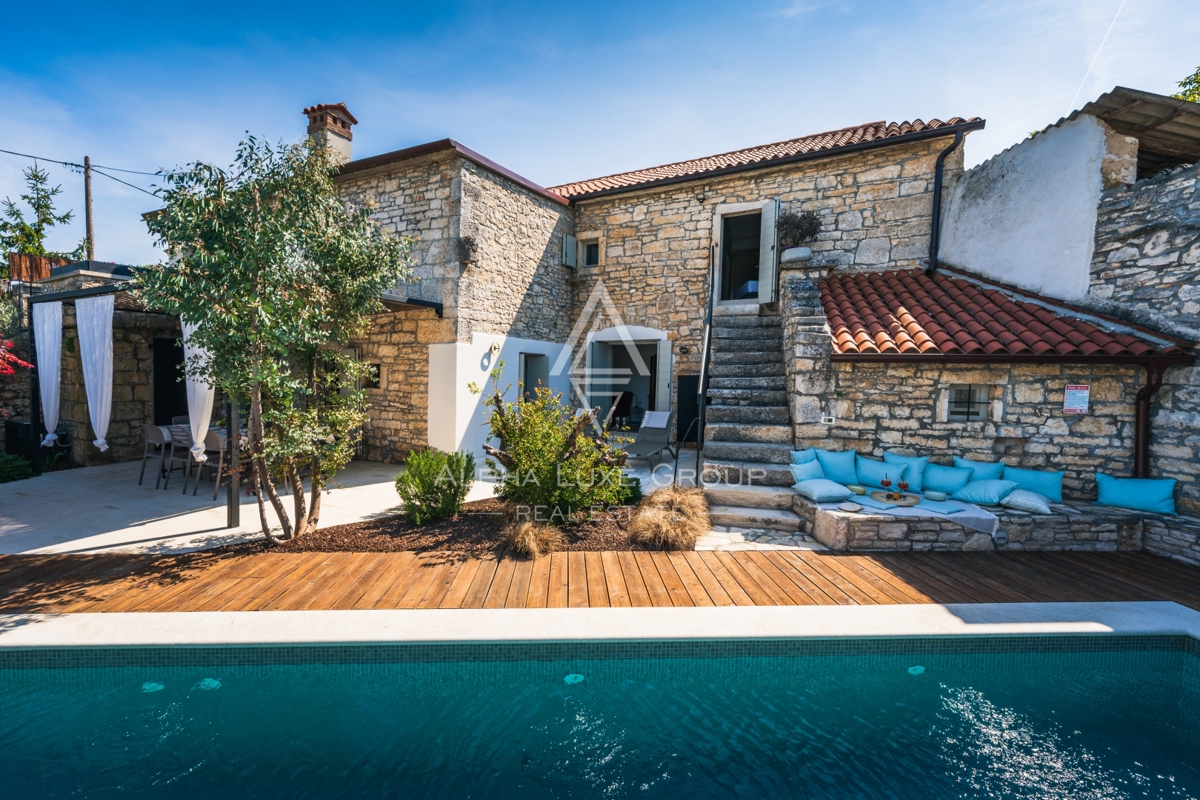 Kanfanar, Istra: Elegantna prenovljena kamnita vila