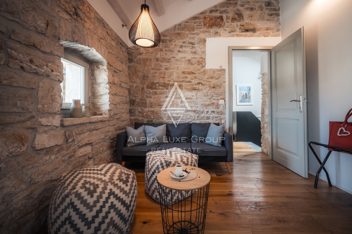 Kanfanar, Istra: Elegantna prenovljena kamnita vila