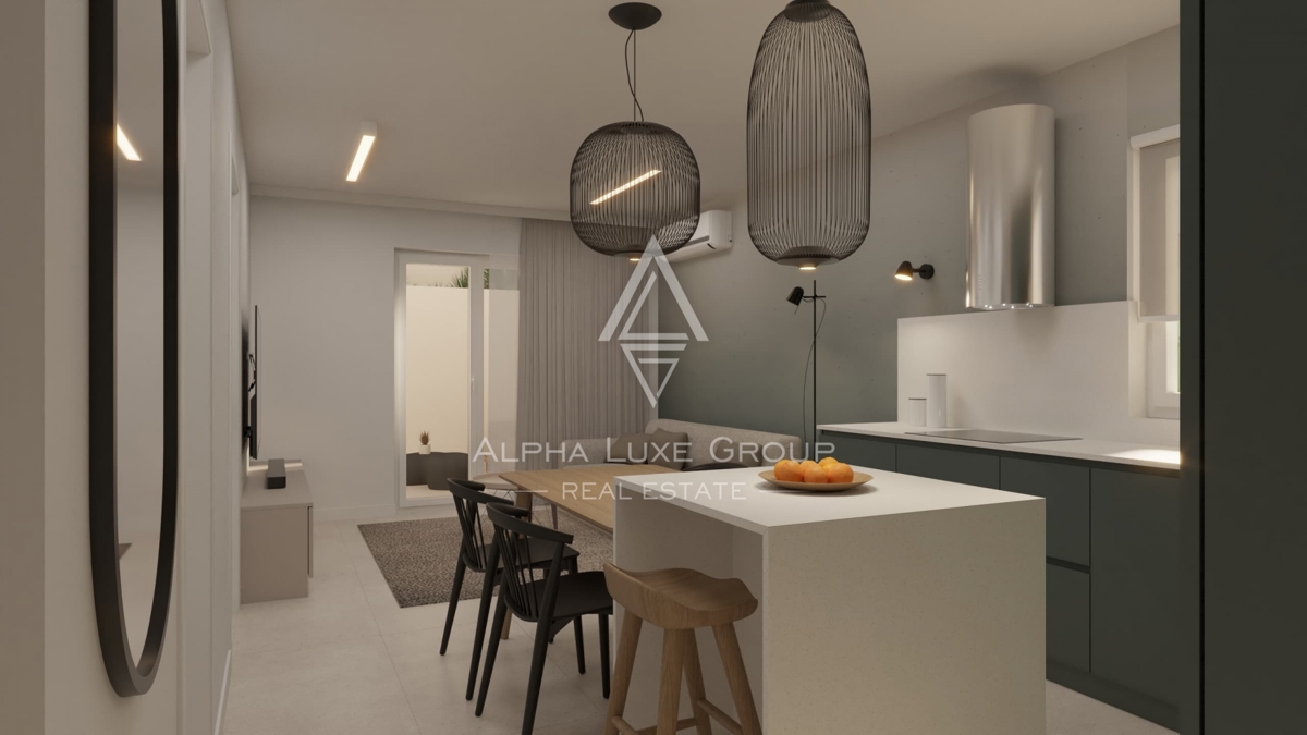 Novogradnja - prva vrsta do morja