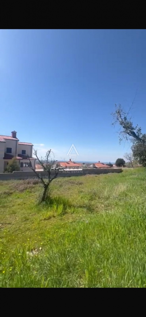 Zemljišče Kaštelir, Kaštelir-Labinci, 816m2