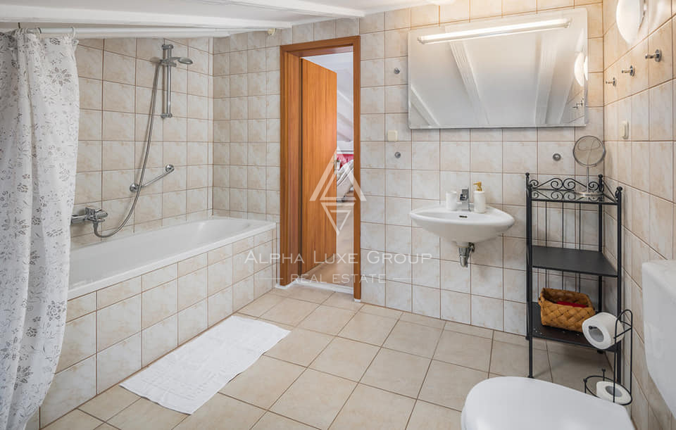 Istra, Poreč: Moderna hiša z bazenom in morjem