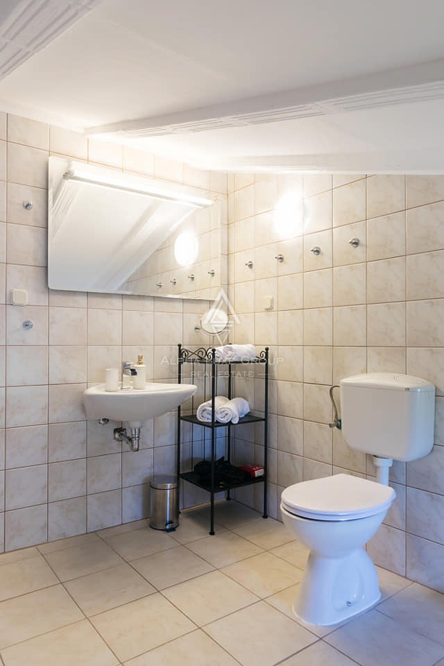 Istra, Poreč: Moderna hiša z bazenom in morjem