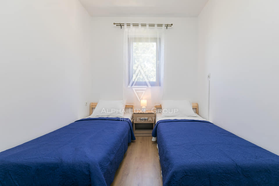 Istra, Poreč: Moderna hiša z bazenom in morjem