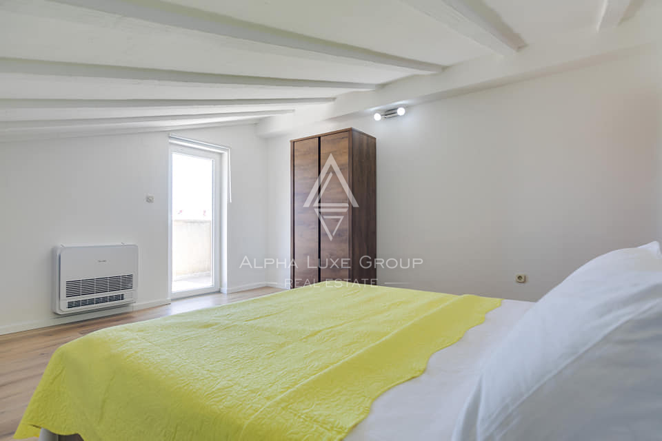 Istra, Poreč: Moderna hiša z bazenom in morjem