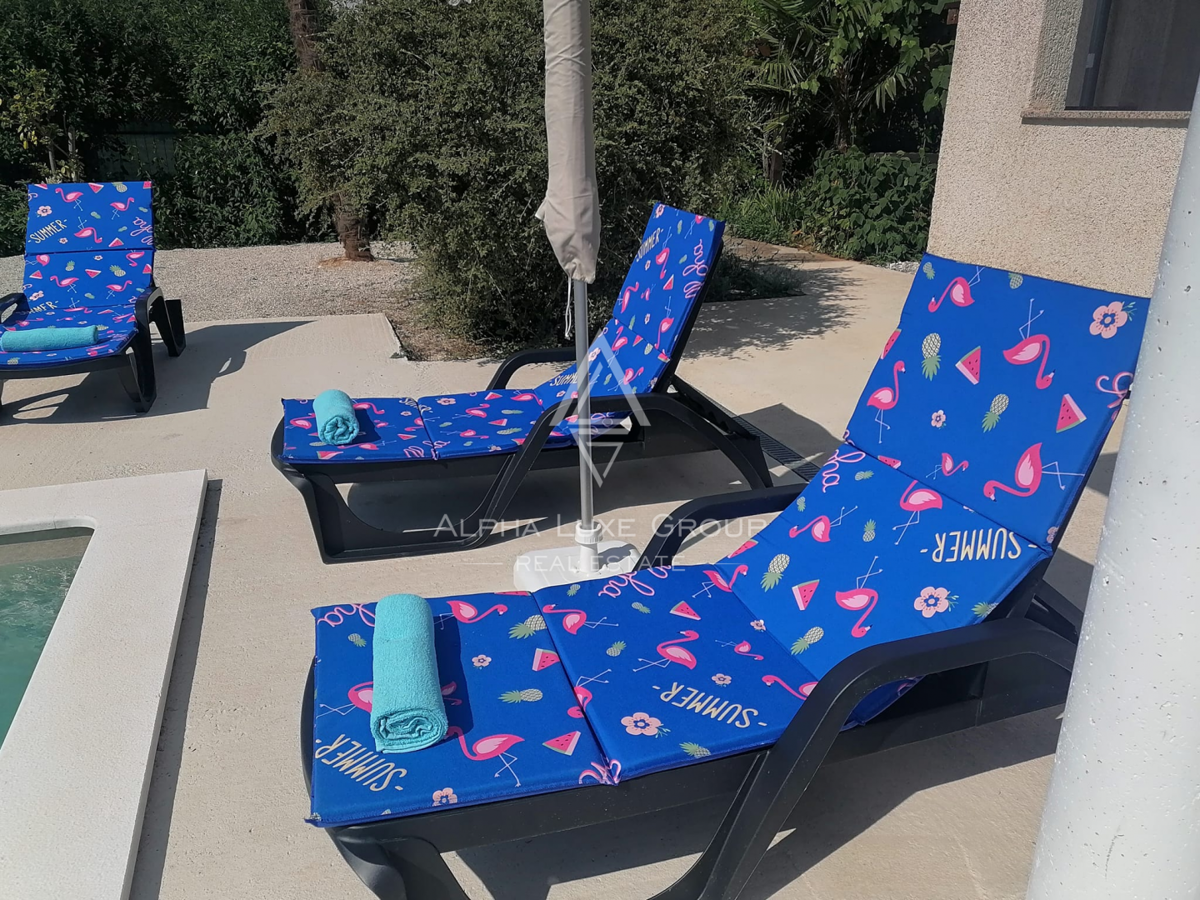 Istra, Poreč: Moderna hiša z bazenom in morjem