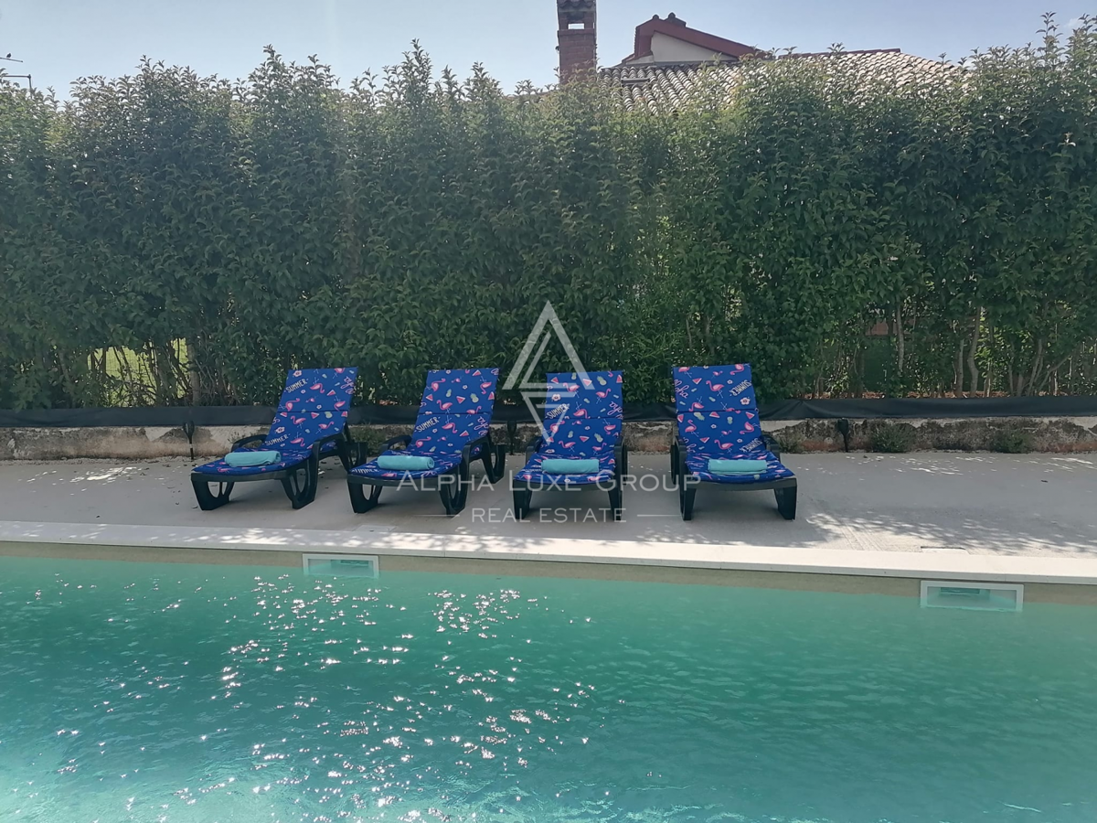 Istra, Poreč: Moderna hiša z bazenom in morjem