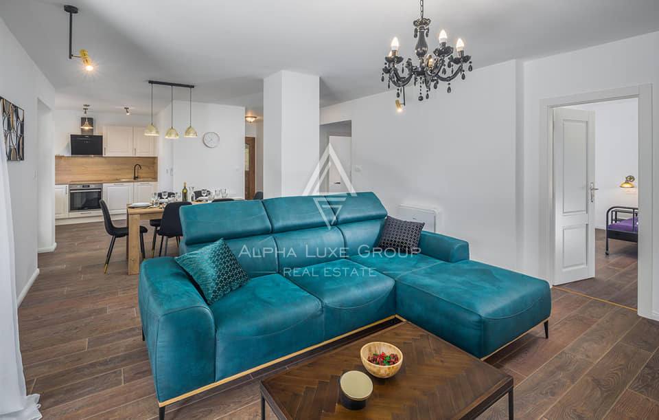 Istra, Poreč: Moderna hiša z bazenom in morjem