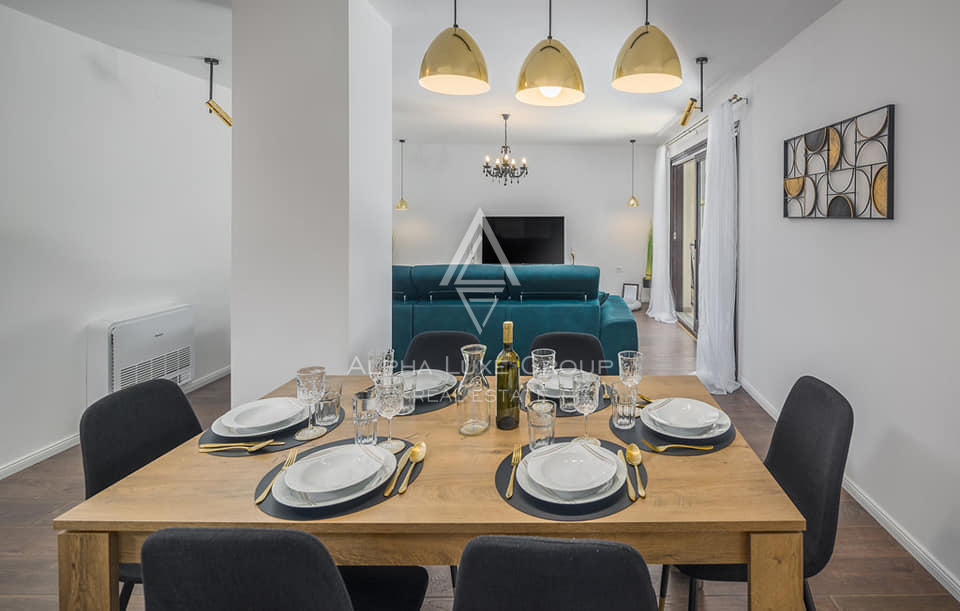 Istra, Poreč: Moderna hiša z bazenom in morjem